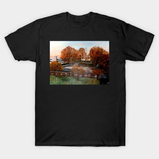 ST GEORGES CHURCH IN THE EAST. WAPPING LONDON T-Shirt